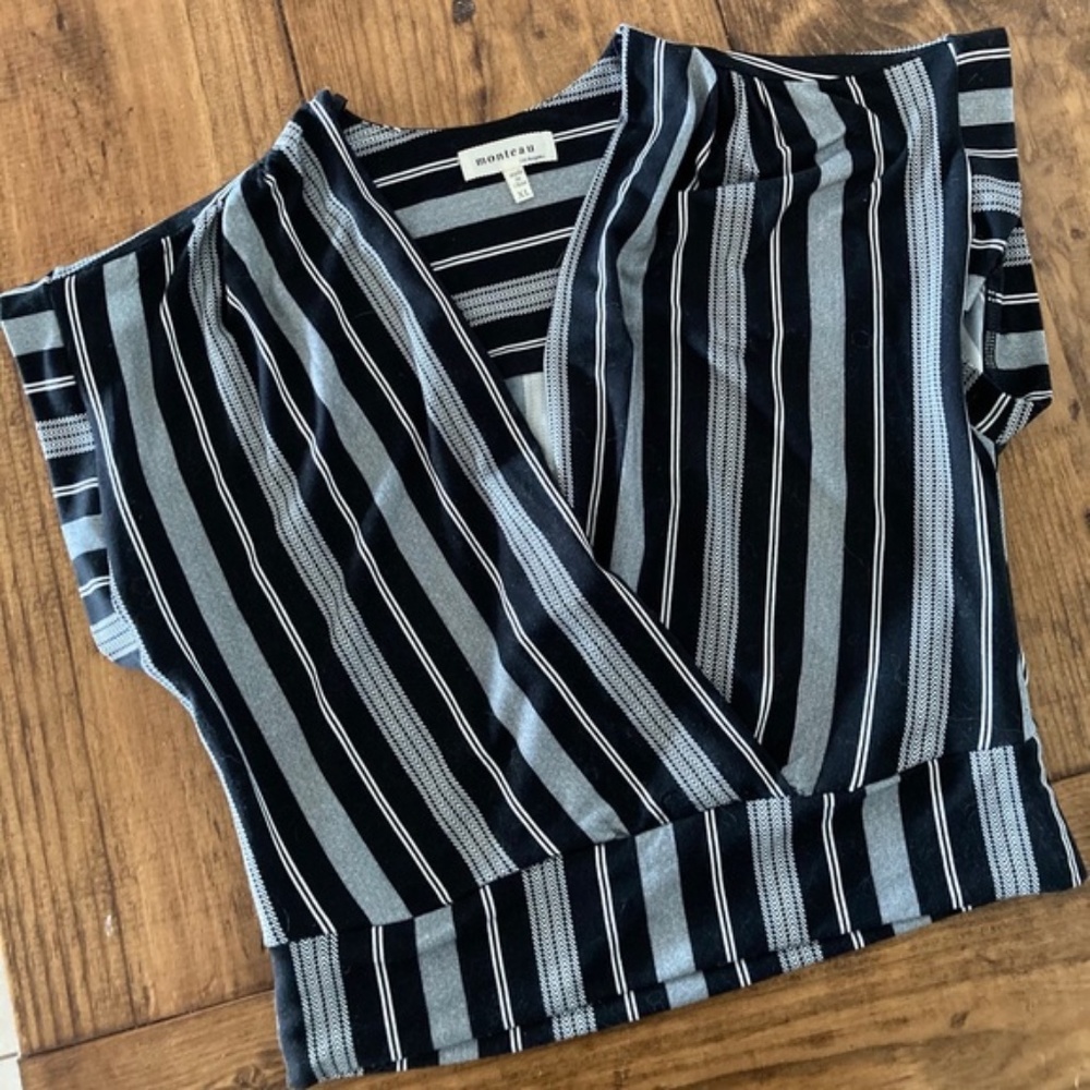 Crop shirt
